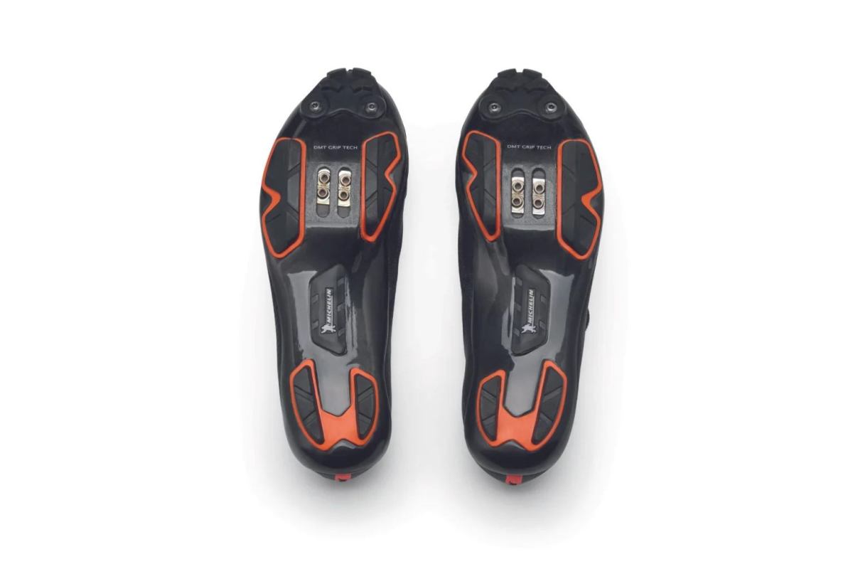 DMT KM0 BLACK/BLACK