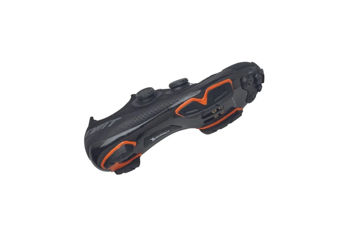 DMT KM0 CORAL/BLACK