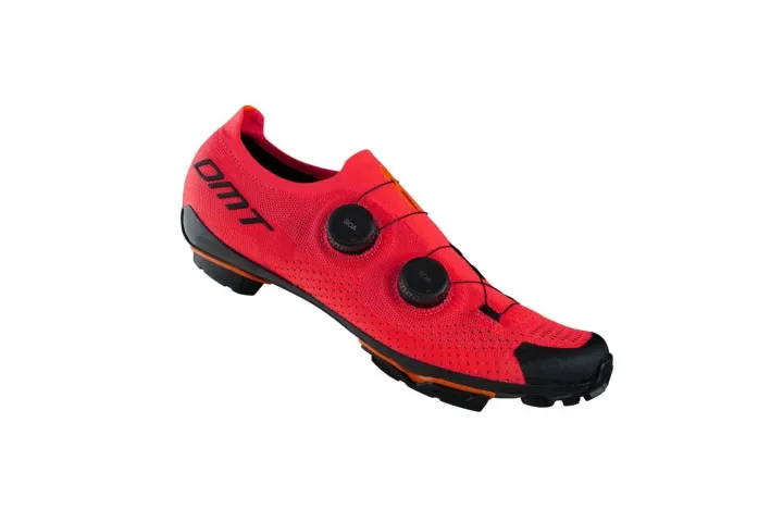 DMT KM0 CORAL/BLACK