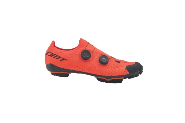 DMT KM0 CORAL/BLACK