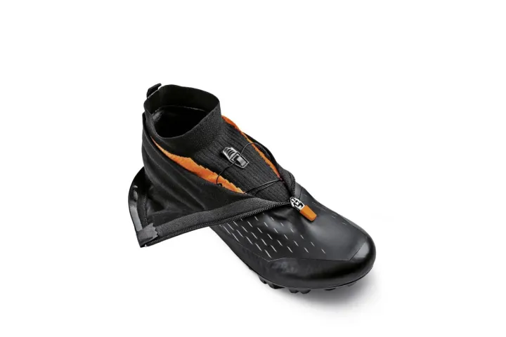 DMT WKM1 BLACK/ORANGE