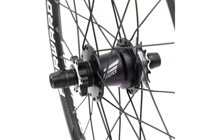 2_roue-arriere-forward-joyride-v2-disc-exp-20x1-3-8