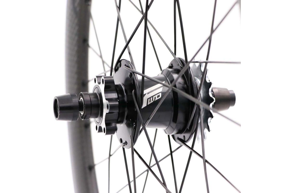 4_paire-de-roues-forward-joyride-v2-carbone-jrexp-20mm-28h