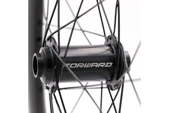 6_paire-de-roues-forward-joyride-v2-carbone-jrexp-20mm-28h